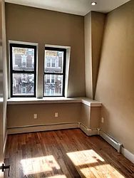 Rented by Elite NY Holdings