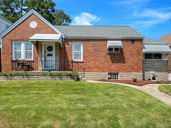 7105 S Grand Blvd, Saint Louis, MO 63116