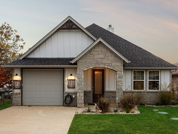 4th image of 3404 Zanzibar Ct