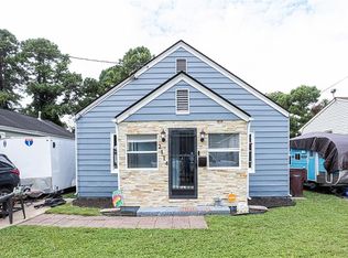 2114 McLain St, Chesapeake, VA 23324