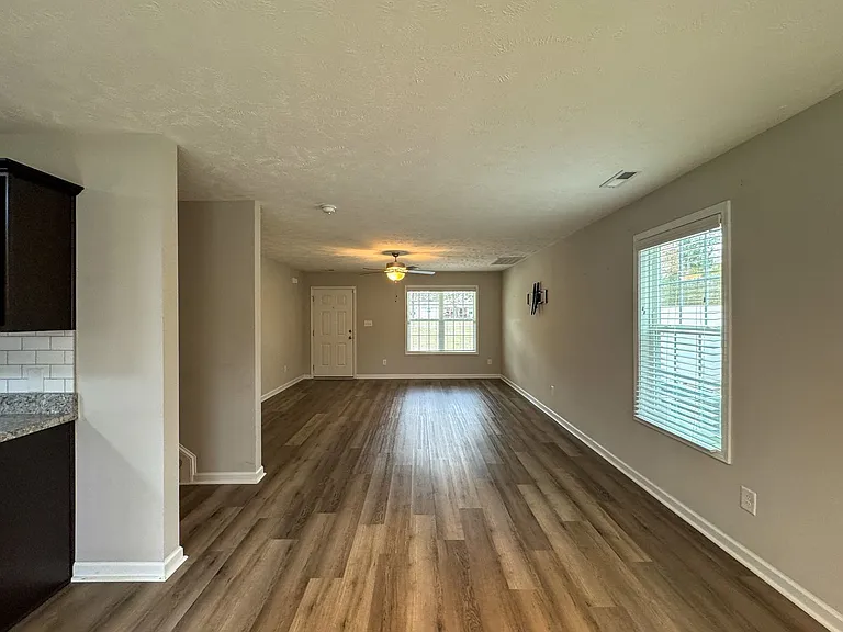 761 Sunset Lake Rd — Photo 6