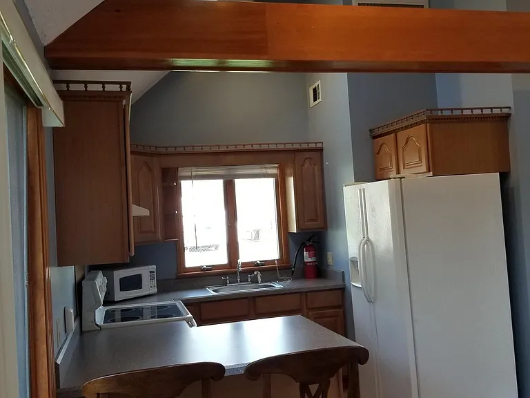 90 Tower Ave #B — Photo 19