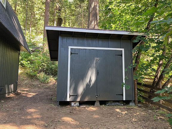 5th image of 22484 Broken Bough Ln