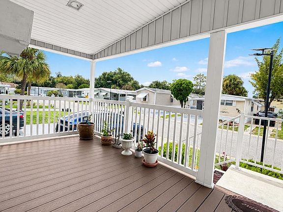 3rd image of 825 Siesta Dr #1102