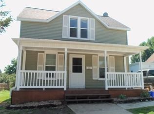 319 E Lacrosse St, Tomah, WI 54660