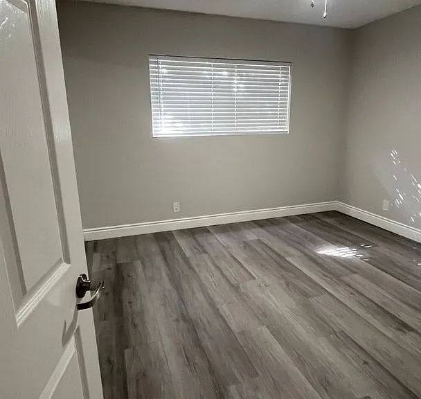 The Riviera Apartments — Photo 17