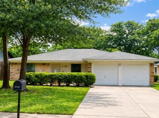 5309 Holly Trl, Arlington, TX 76016