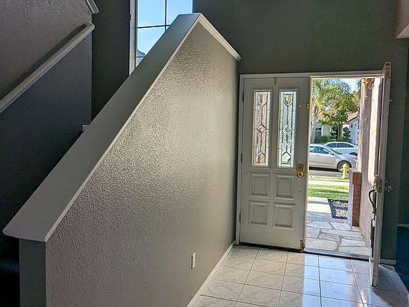 3rd image of 1310 Peregrine Dr