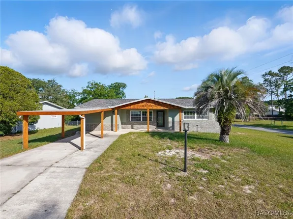 34 S Harrison St, Beverly Hills, FL 34465