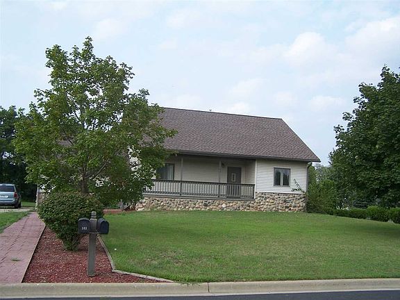 2nd image of 103 Wildwood Ct