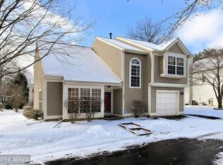 489 Foxridge Dr SW, Leesburg, VA