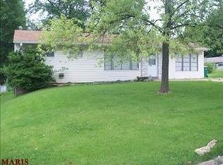 10172 Dellridge Ln, Saint Louis, MO