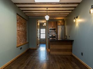 196 Meserole St #3L, Brooklyn, NY 11206