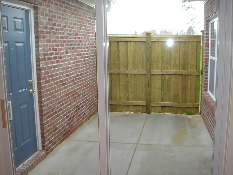 213 Eucalyptus Ln — Photo 6