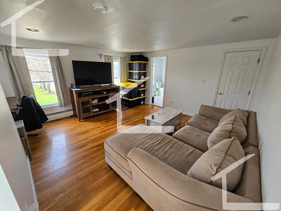 63 Summer St #2