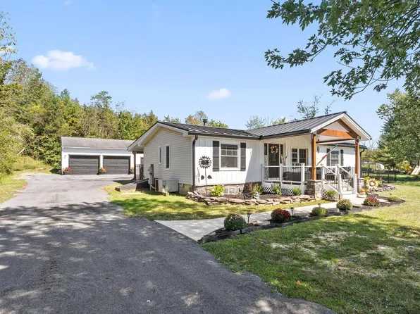 1330 N Sanatoga Rd, Pottstown, PA 19464