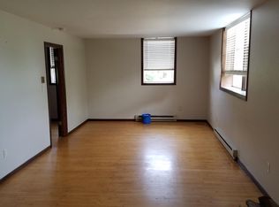 1313 S 11th St #210, Sheboygan, WI 53081