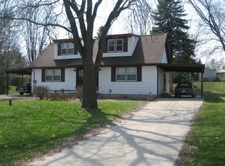 2840 Skyway Ln, Lansing, MI 48917