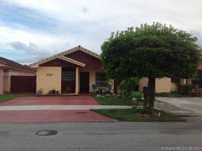2748 W 74th St, Hialeah, FL, 33016