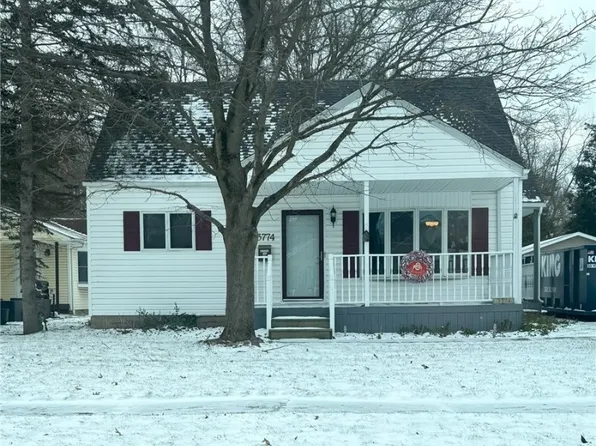 3774 Argonne Ave, Mogadore, OH 44260