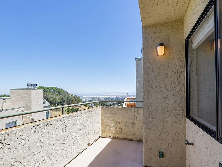 432 Portofino Dr #403 — Photo 39
