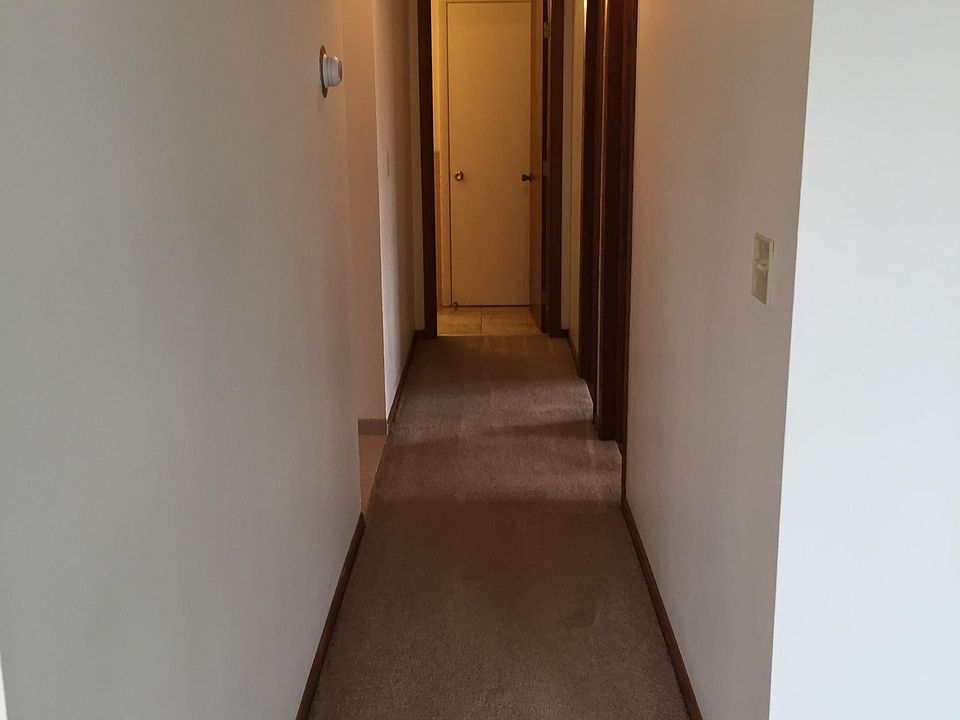 1st image of 1124 27th Ave S #21