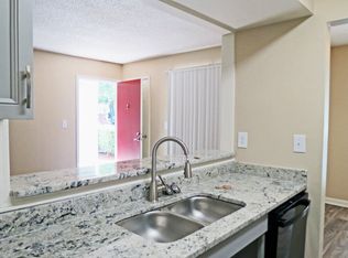 1041 4th Creek Landing Dr #2B-1BA, Statesville, NC 28625