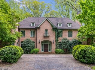 23 Van Beuren Rd, Morristown, NJ 07960