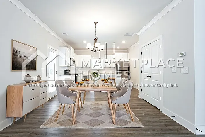 185 Russell Way — Photo 12