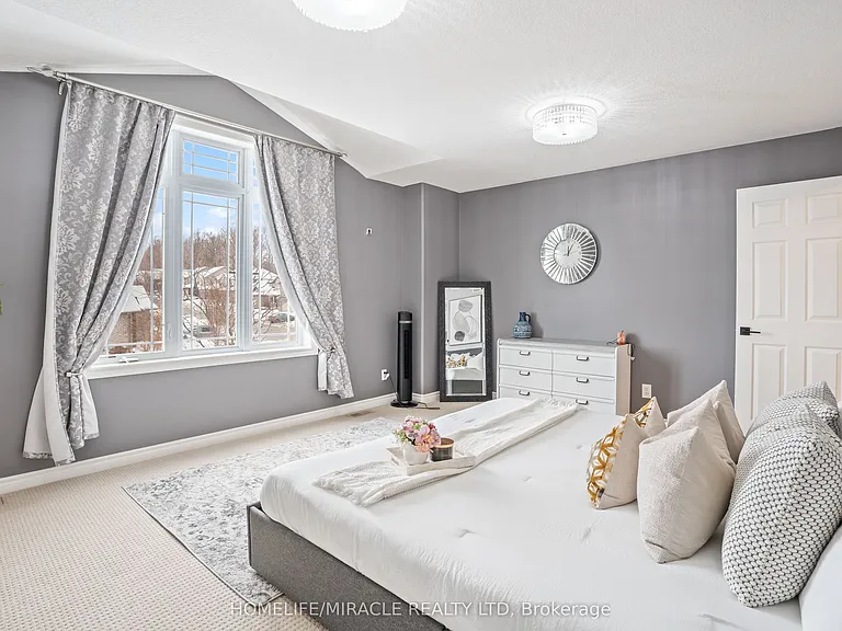 589 Sales Dr — Photo 12