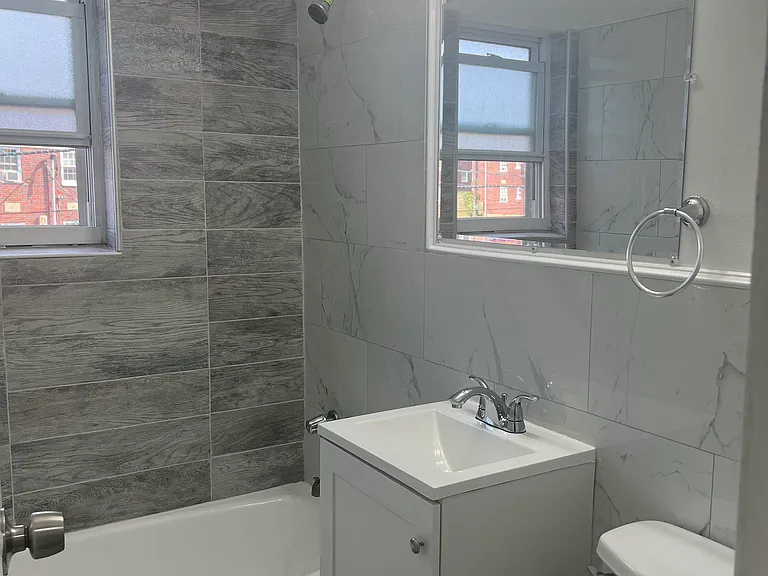 301 E Westfield Ave #51 — Photo 5