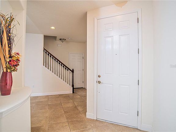 5th image of 275 N Harbor Dr