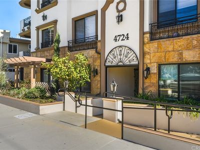 4724 Kester Ave Unit 302, Sherman Oaks, CA, 91403