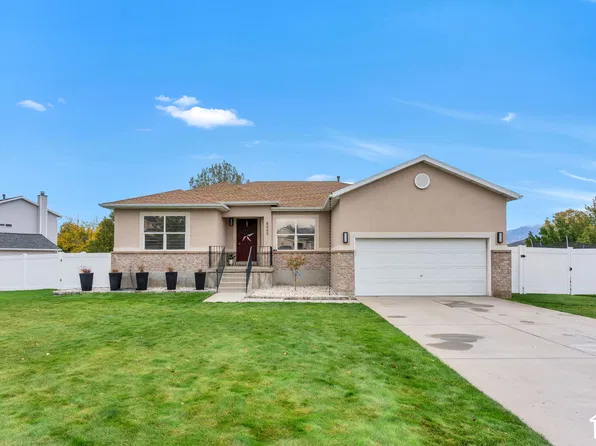 8489 S Silo Dr, West Jordan, UT 84081