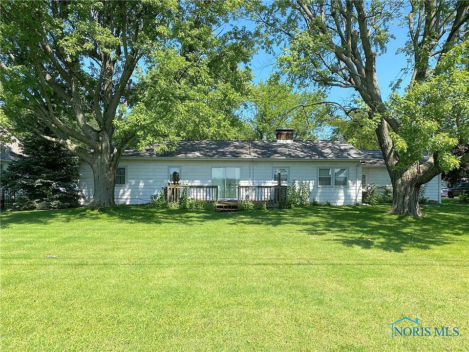 931 Country Club Dr, Fostoria, OH 44830 Zillow