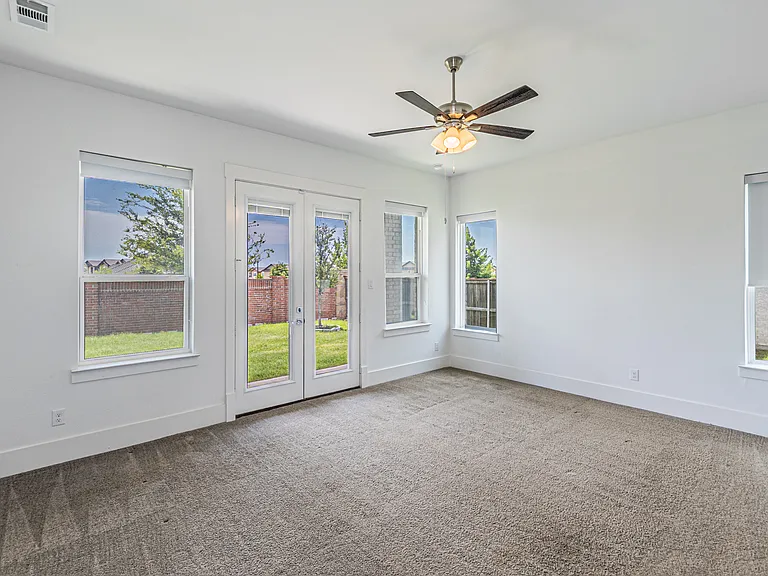 4878 Limousine Ln — Photo 33