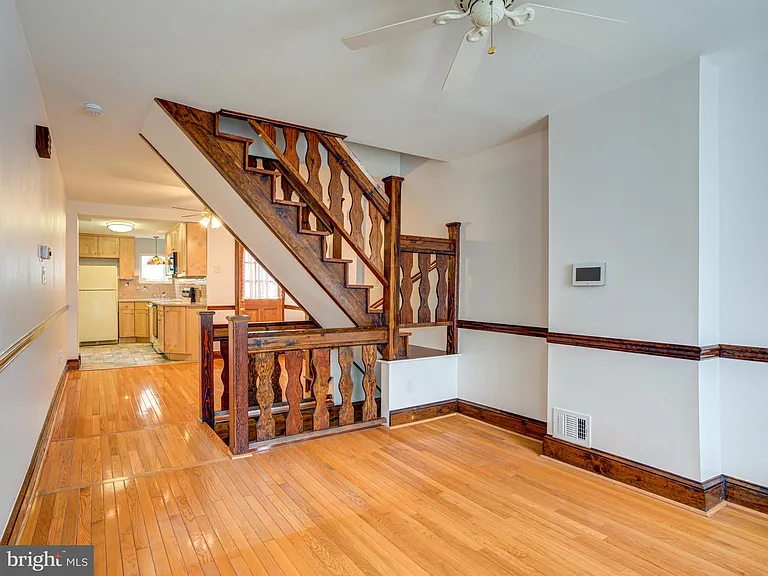 2250 Ritter St — Photo 2