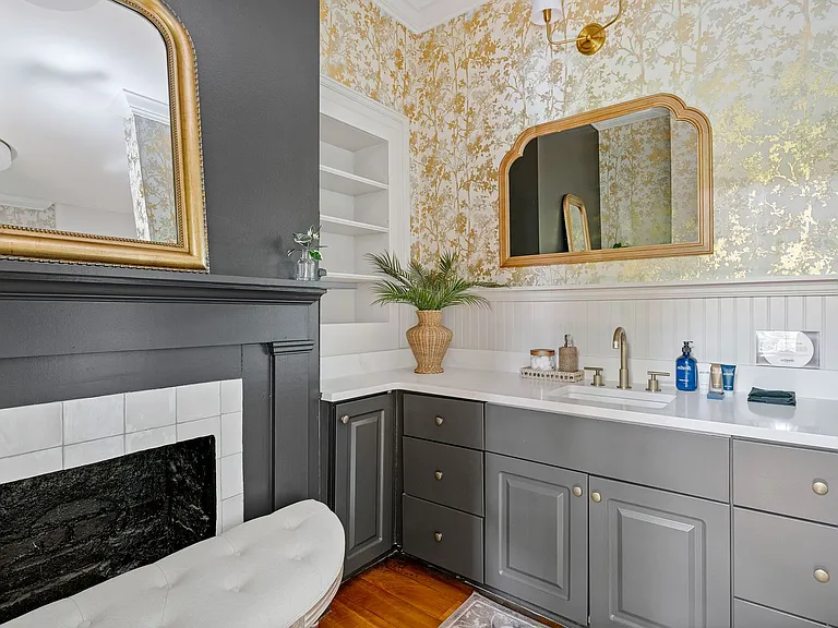 46 Wentworth St — Photo 18