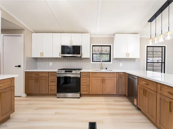 2908 Gavilan Ln, Las Vegas, NV 89122