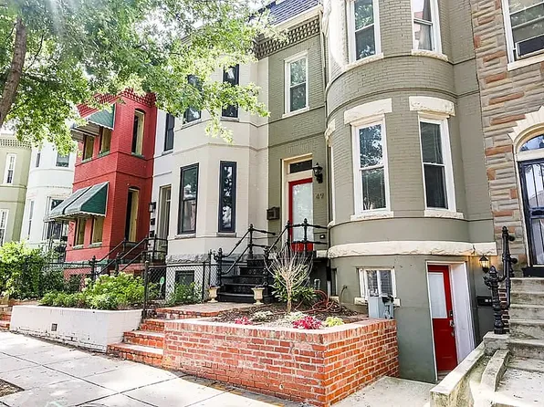 49 Quincy Pl NE, Washington, DC 20002