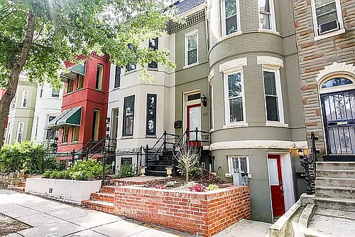 49 Quincy Pl NE Photo 1