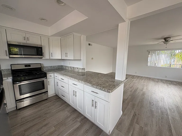 247 Avenida Montalvo #3 — Photo 7