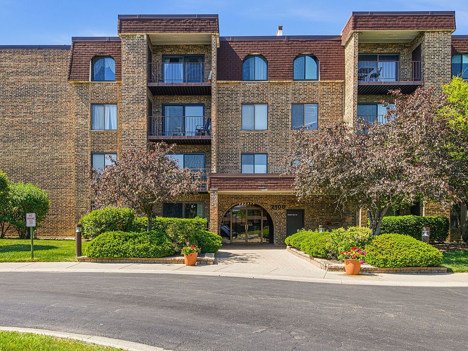 1st image of 2100 Valencia Dr APT 102B