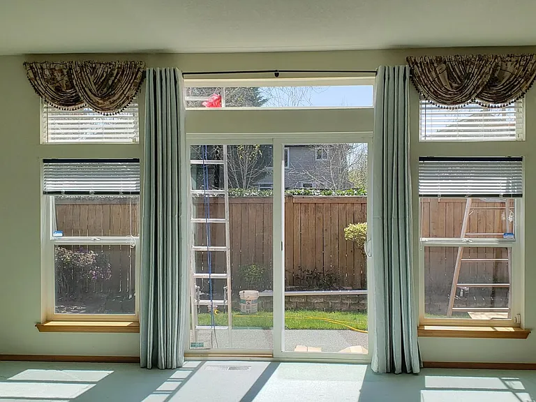 4419 Shale St SE — Photo 6