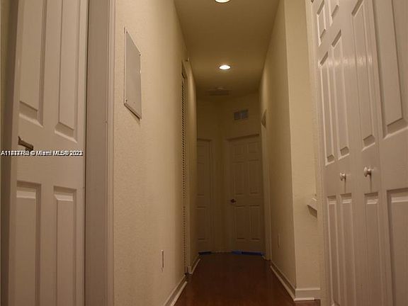 5th image of 12150 Villageplace