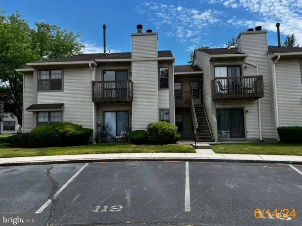 324 Coventry Ct, Mantua, NJ 08051