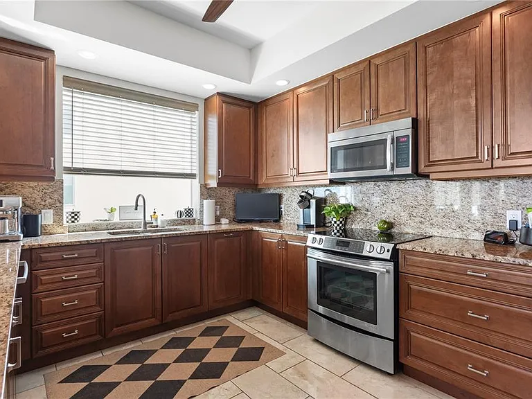 1325 Snell Isle Blvd NE #507 — Photo 24