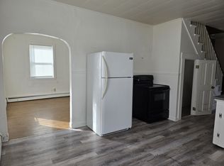 119 Graham St APT 2B, Gardner, MA 01440