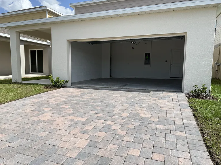 5599 Fiona Ln — Photo 23