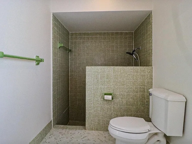 1329 NW 84th Dr — Photo 13